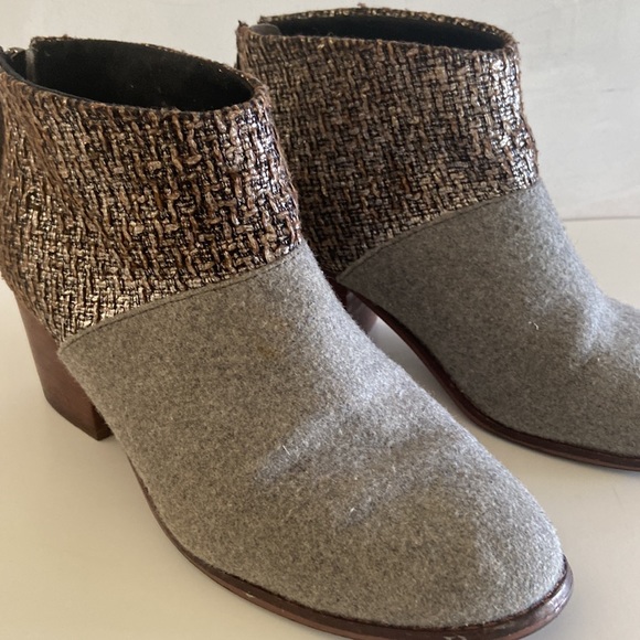 Tom's chunky heel grey and brown tone tweed shoe boots with fringe zipper detail - Picture 10 of 16